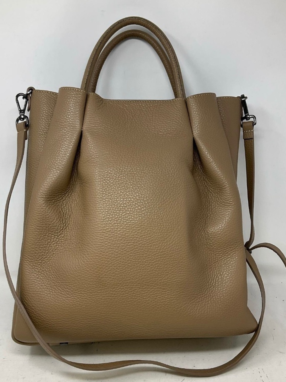 Fabiana Filippi Taupe Pebbled Leather Large Bucket Tote Bag Shoulder Strap Italy
